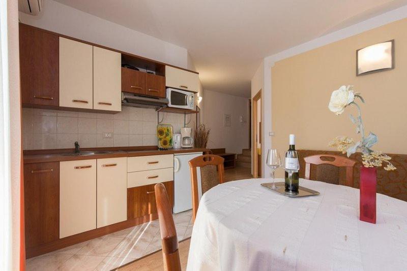Marija F4 Apartment Krk Town Dış mekan fotoğraf
